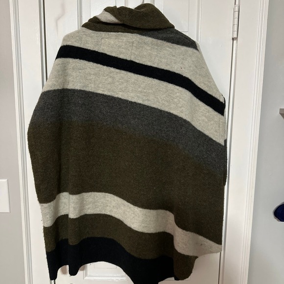 Anthropologie Tabitha wool Shaw - Picture 3 of 4